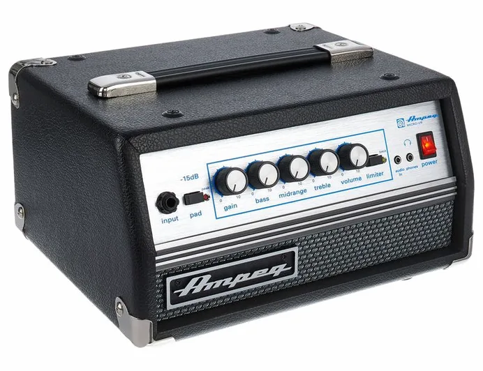 Ampeg Micro VR Head, vue 3