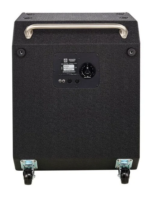 Ampeg SVT-410HLF, vue 4