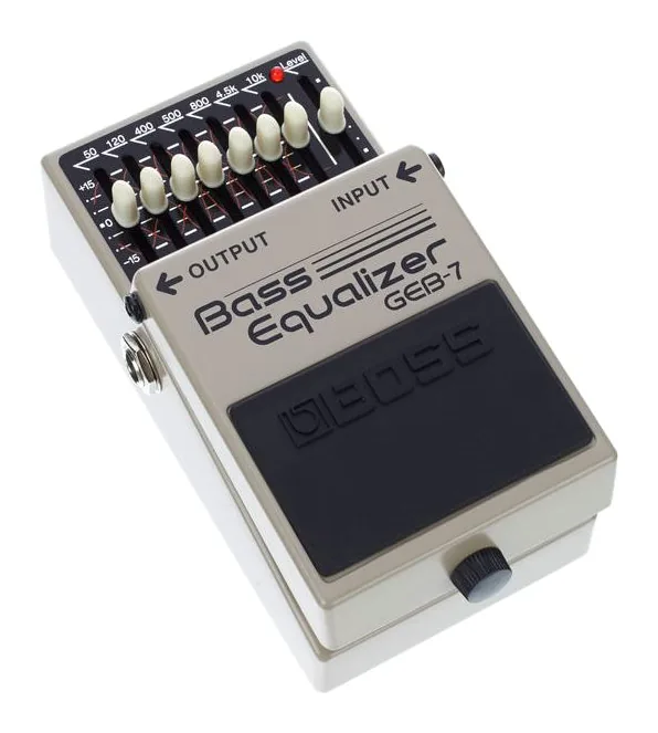 Boss GEB-7 Bass Equalizer, vue 3