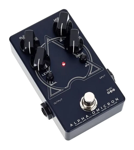 Darkglass Alpha Omicron Bass Distortion, vue 3