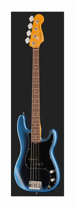 Fender Am Pro P-Bass RW DKN, vue 2