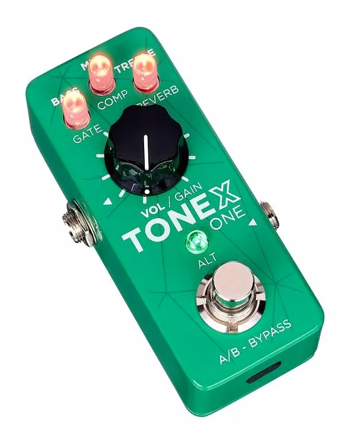 IK Multimedia ToneX One Limited Green, vue 3