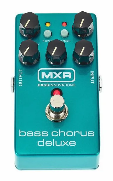 MXR M 83 Bass Chorus Deluxe, vue 2