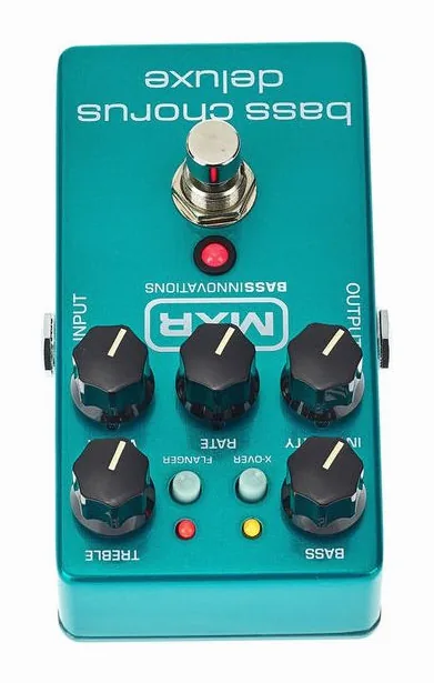 MXR M 83 Bass Chorus Deluxe, vue 4