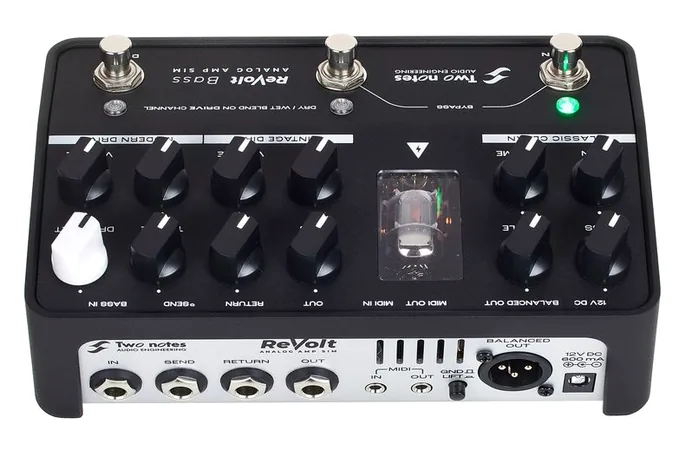 Two Notes ReVolt Bass Preamp, vue 4